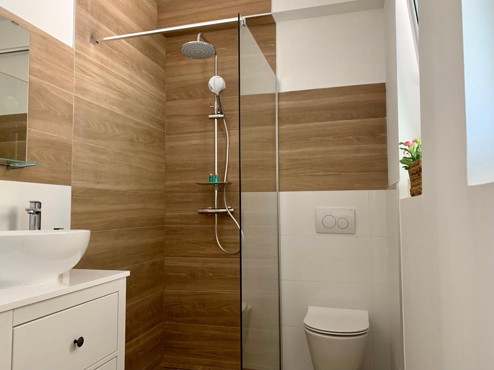 Noar Enjoy Your Stay Oresje Exterior foto